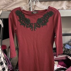 Elegant Burgundy Dress with Black Detailing